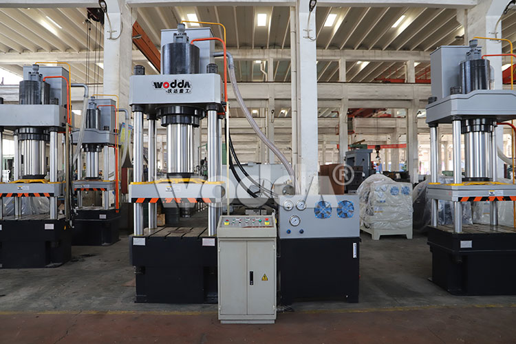 滕州315噸液壓機廠家怎麼樣 滕州315噸液壓機廠家怎麼樣