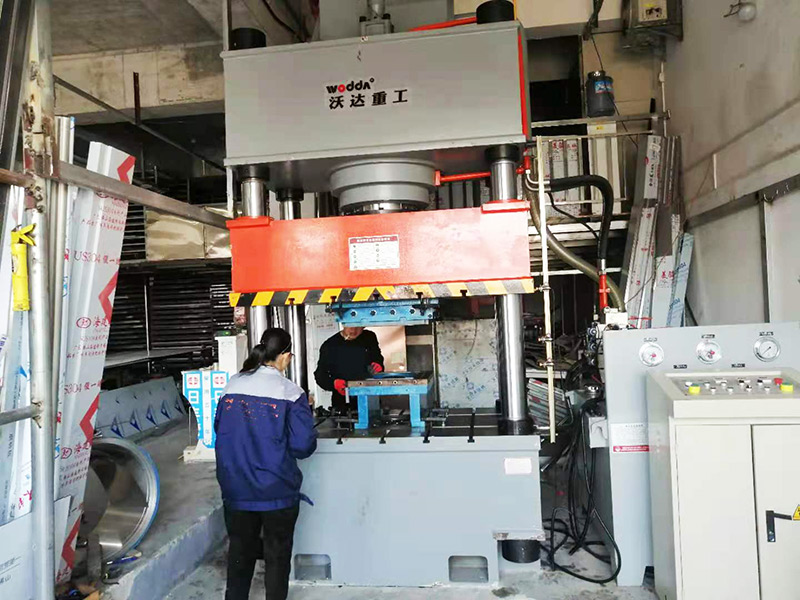 500噸液壓機 500噸液壓機
