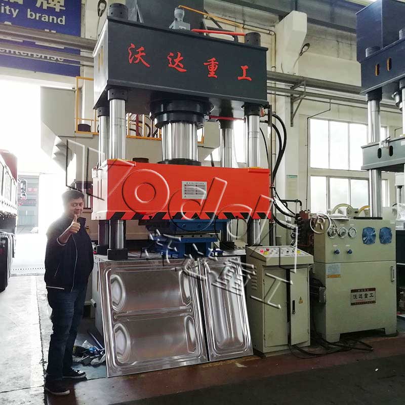 水箱闆液壓機 水箱闆液壓機