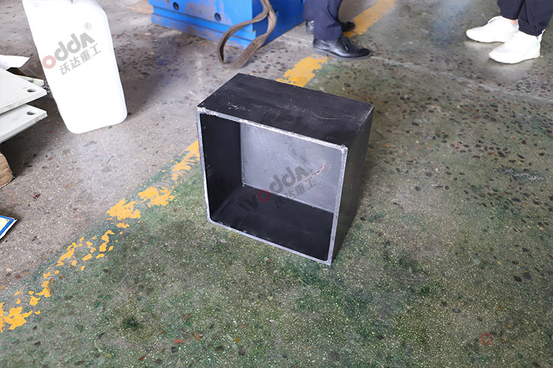 800噸匣缽成型液壓機 800噸匣缽成型液壓機