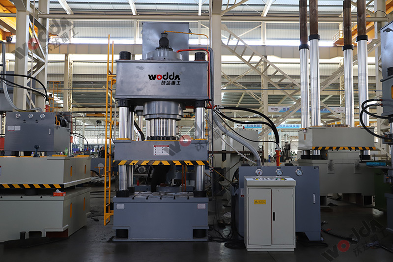 滕州四柱液壓機廠家哪家好 滕州四柱液壓機廠家哪家好