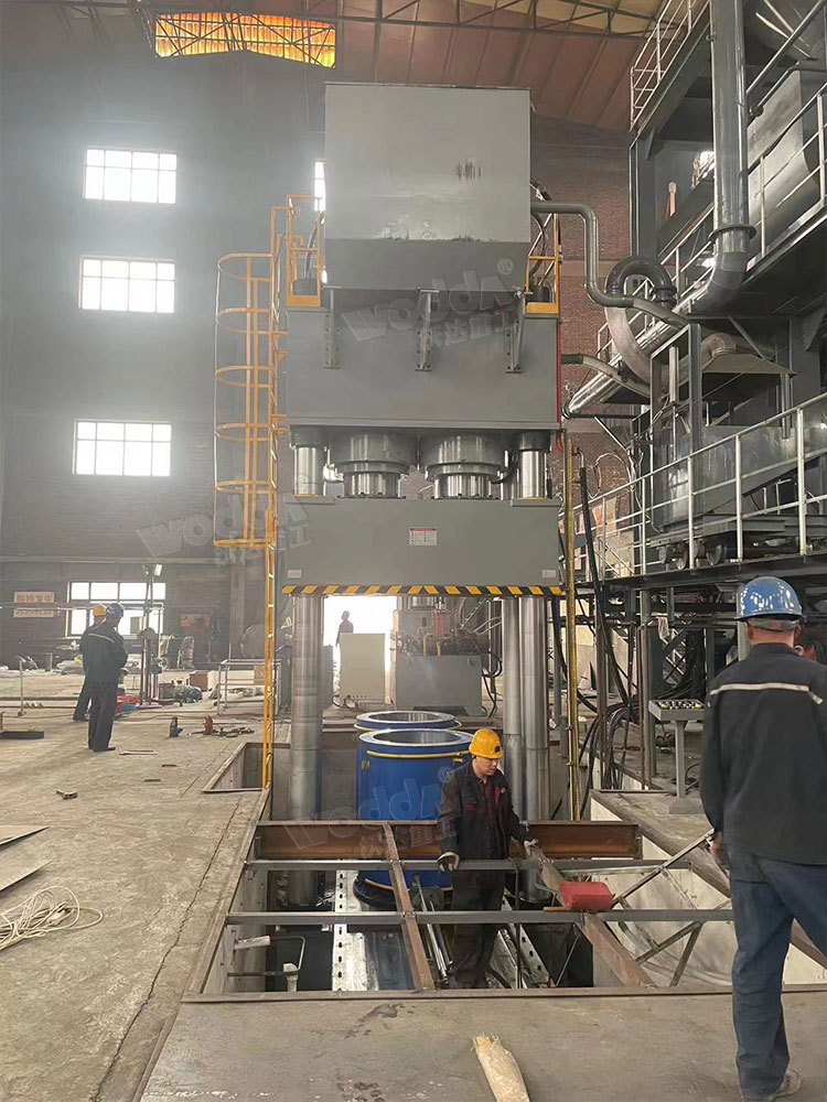 石墨坩埚液壓機安裝 石墨坩埚液壓機安裝