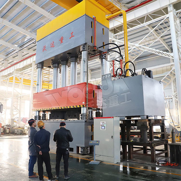 客戶試機2000噸玻璃鋼冷卻塔風筒模壓液壓機 客戶試機2000噸玻璃鋼冷卻塔風筒模壓液壓機