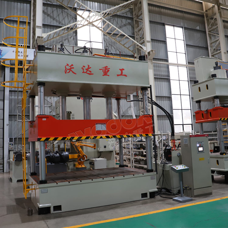 315噸汽車内飾件液壓機台面2800*2000mm 315噸汽車内飾件液壓機台面2800*2000mm