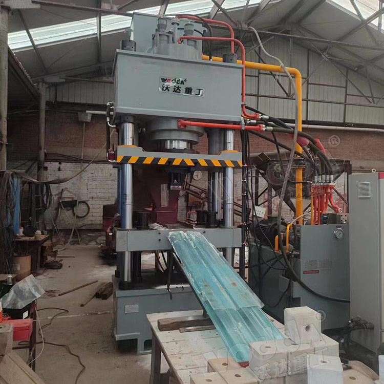 5公斤鹽磚液壓機客戶現場 5公斤鹽磚液壓機客戶現場