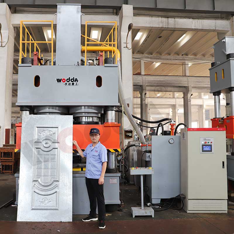 防盜門面壓花機 防盜門面壓花機