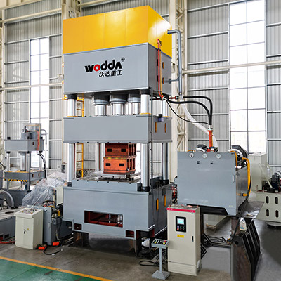 1500噸拉伸液壓機(jī)_1500噸四柱油壓機(jī)